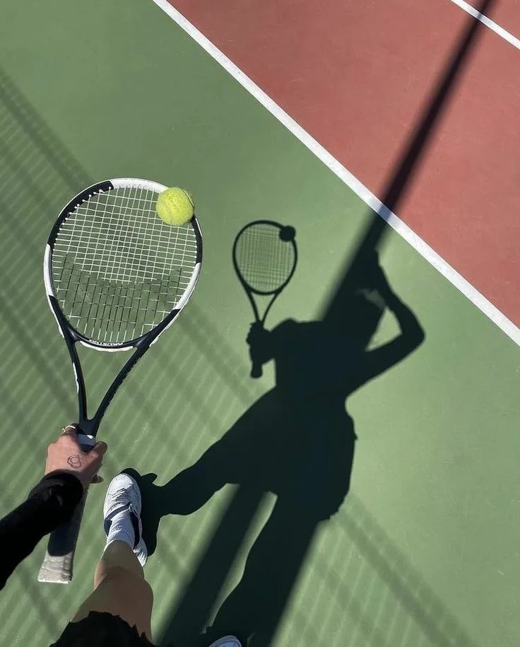 İstanbul'da uygun fiyatlı tenis kortu var mı?